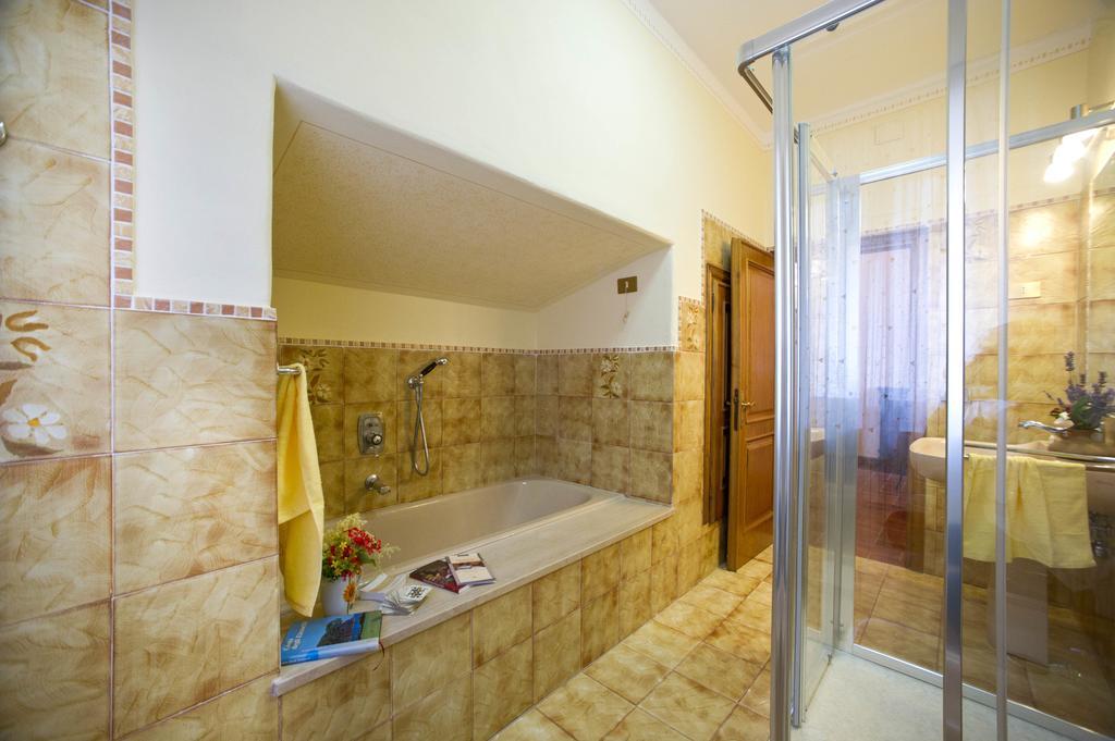 Agriturismo Podere Poggio Ai Cieli San Gimignano Oda fotoğraf